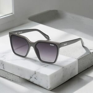 QUAY Level Up Sunglasses in Rare Gray Smoke Oversized Square Brow Bar with Case